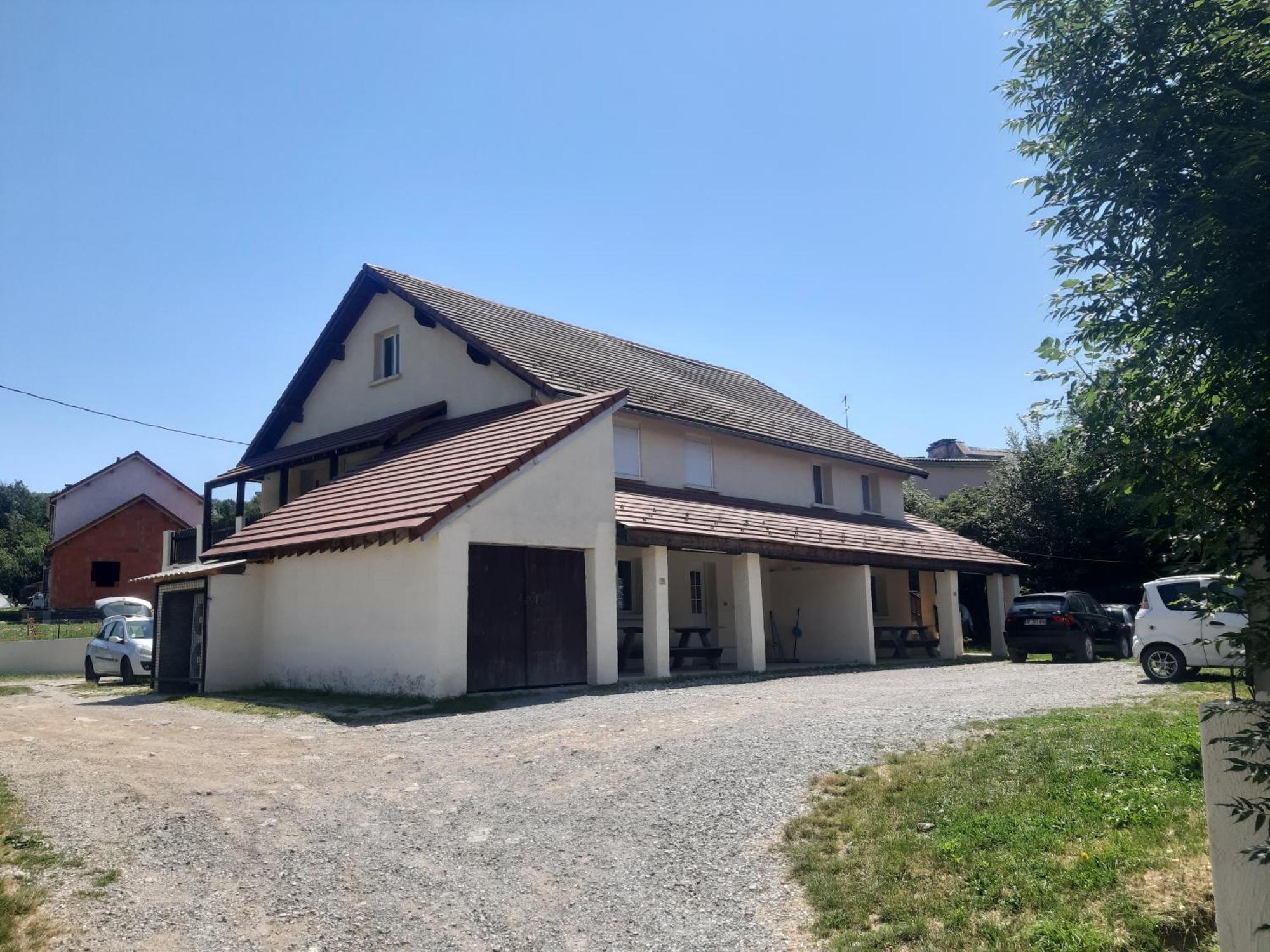 Gogo Location 1 Apartment Forest-Saint-Julien Exterior photo